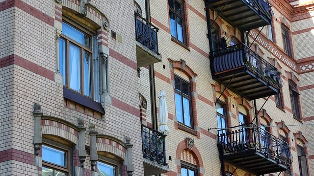 Utsidan av en lägenhetsbyggnad i Malmö